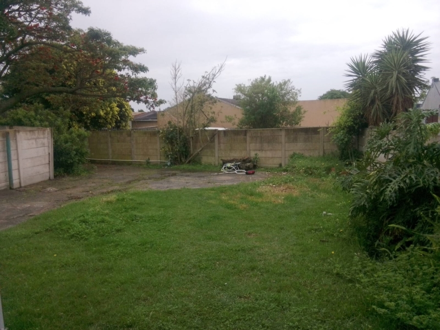 2 Bedroom Property for Sale in Sherwood Eastern Cape